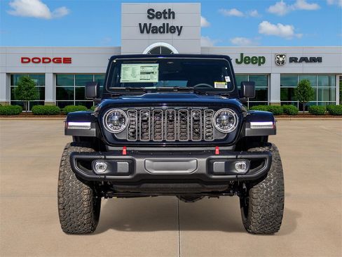 New 2026 Jeep Wrangler Unlimited Rubicon image 2