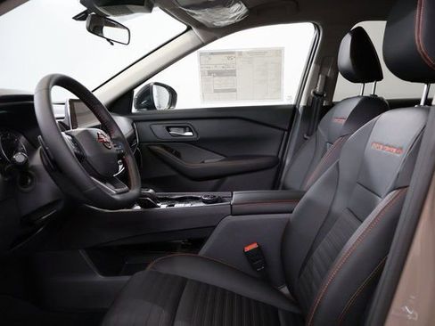 New 2026 Nissan Rogue SV AWD/4WD image 11