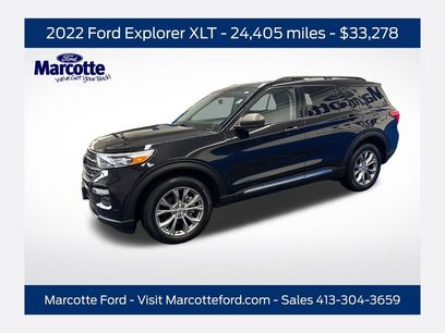 Certified 2022 Ford Explorer XLT w/ Equipment Group 202A