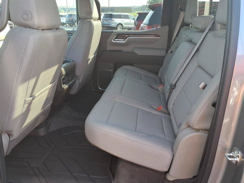 New 2026 Chevrolet Silverado 1500 RST w/ Redline Edition AWD/4WD image 10