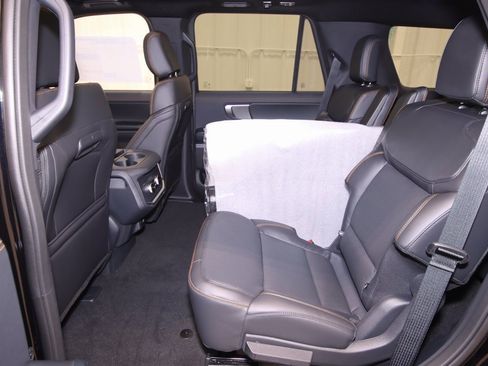 New 2025 Ford Expedition Tremor image 13