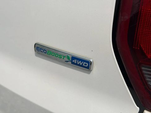 Used 2018 Ford Explorer Sport w/ Equipment Group 401A AWD/4WD image 23