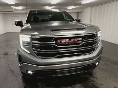 Certified 2025 GMC Sierra 1500 SLT AWD/4WD image 3