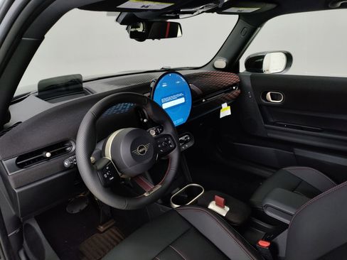 New 2026 MINI Cooper S image 2