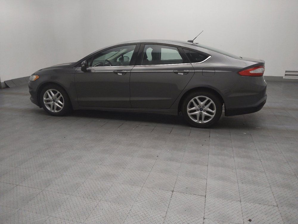 Used 2016 Ford Fusion SE FWD image 3