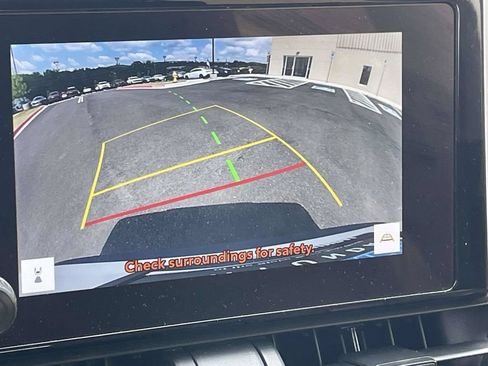 Used 2024 Toyota RAV4 XLE FWD image 16