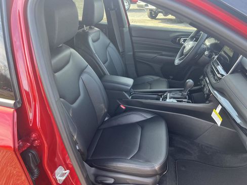 New 2026 Jeep Compass Limited w/ Sun, Sound & Navigation Group image 36