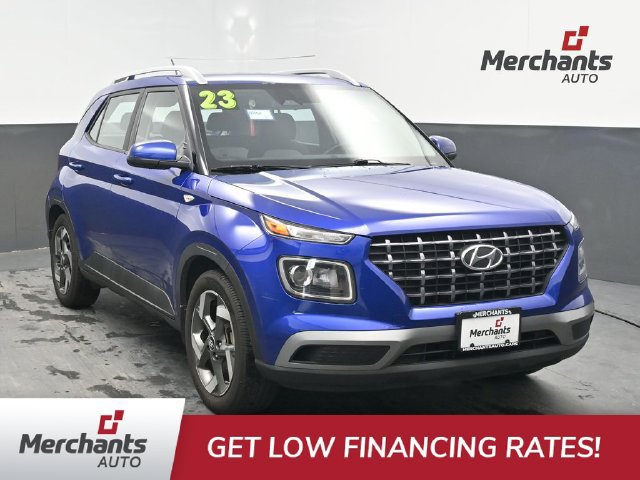 Used 2023 Hyundai Venue SEL FWD image 1