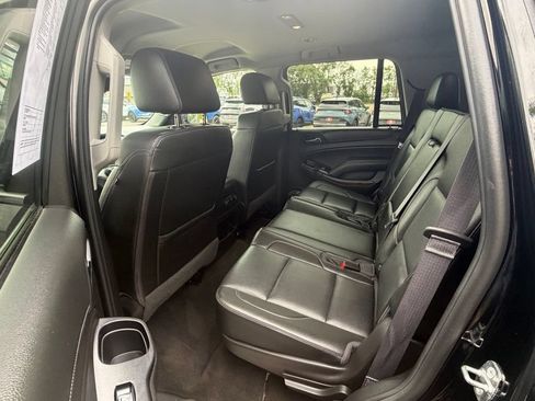 Used 2017 GMC Yukon SLT AWD/4WD image 13