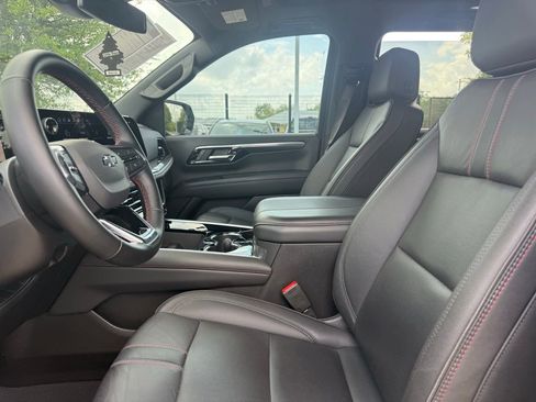 Used 2025 Chevrolet Tahoe RST w/ Comfort Package image 10