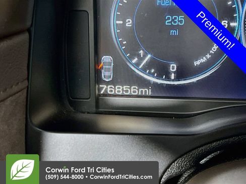 Used 2015 Cadillac Escalade ESV Premium AWD/4WD image 2