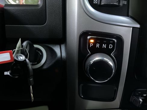 Used 2016 RAM 1500 Big Horn RWD image 24