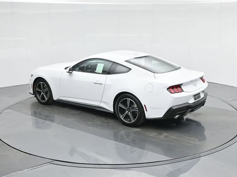 New 2025 Ford Mustang Coupe image 38