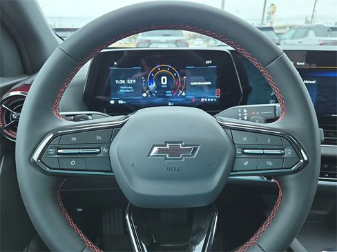 New 2026 Chevrolet Equinox RS w/ Convenience Package III image 18