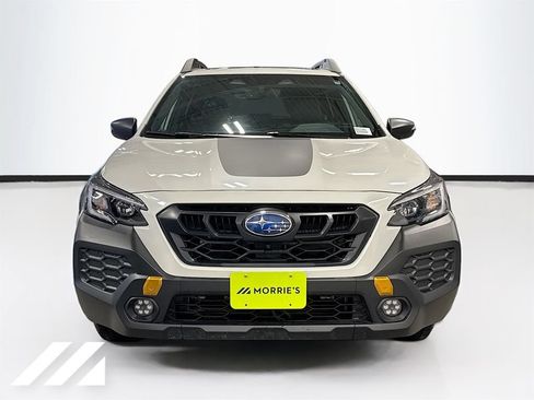 Used 2025 Subaru Outback Wilderness AWD/4WD image 2