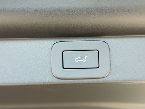 New 2026 Land Rover Range Rover SE AWD/4WD image 14