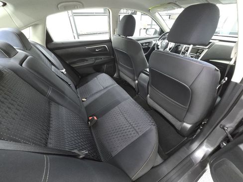 Used 2017 Nissan Altima 2.5 SV image 17