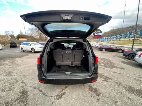 Used 2018 Honda Odyssey Elite image 17