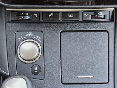 Used 2017 Lexus ES 350 image 29