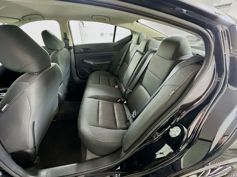 Used 2025 Nissan Altima 2.5 SV image 26