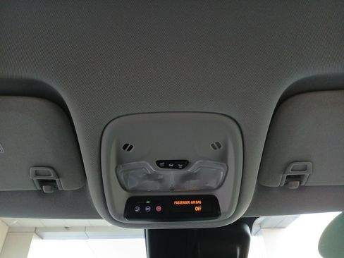 Used 2022 Chevrolet TrailBlazer LT image 14