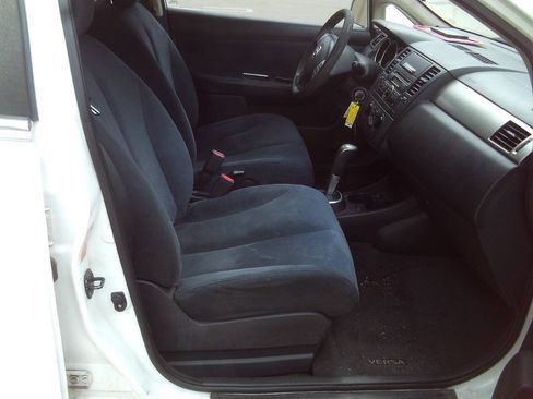 Used 2008 Nissan Versa 1.8 S w/ PWR Pkg FWD image 17