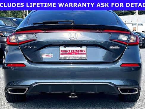 Used 2023 Honda Civic Sport Touring image 4
