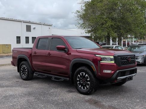 Certified 2022 Nissan Frontier PRO-4X AWD/4WD image 2
