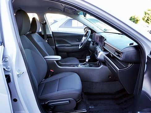 Certified 2026 Hyundai Kona SEL Sport image 11