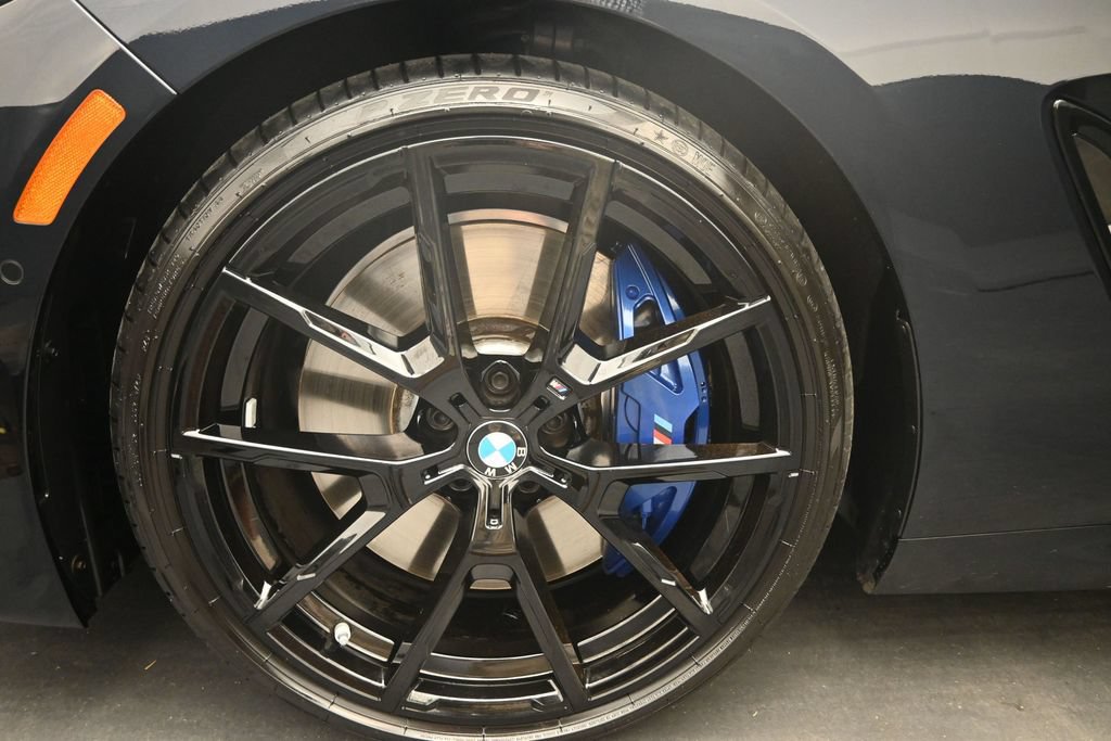 Used 2022 BMW M850i xDrive Coupe w/ Driving Assistance Package AWD/4WD image 4
