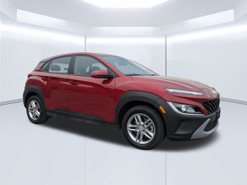 Certified 2023 Hyundai Kona SE w/ Cargo Package image 1