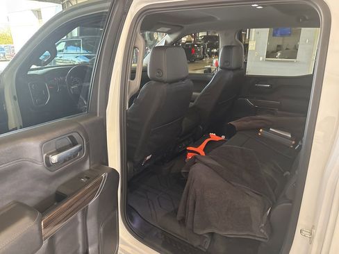 Used 2020 Chevrolet Silverado 1500 LT w/ All-Star Edition AWD/4WD image 6