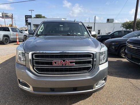 Used 2019 GMC Yukon SLT RWD image 2