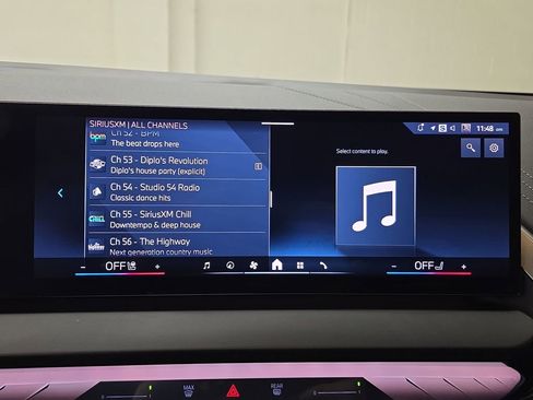 Certified 2025 BMW X3 xDrive30i w/ Premium Package image 17