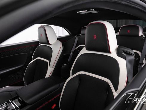 Used 2024 Rolls-Royce Spectre w/ Spectre Launch Package image 29