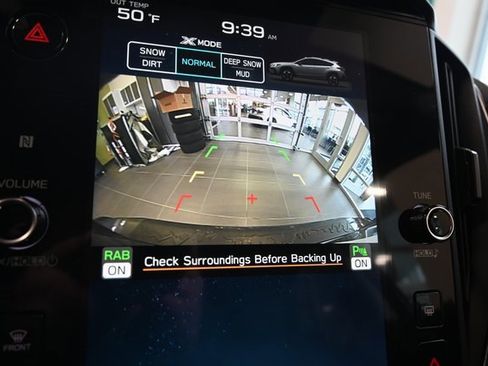 Certified 2025 Subaru Crosstrek 2.5i Limited w/ Popular Package #3A image 7