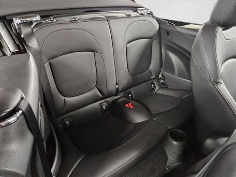 Used 2024 MINI Cooper S image 18