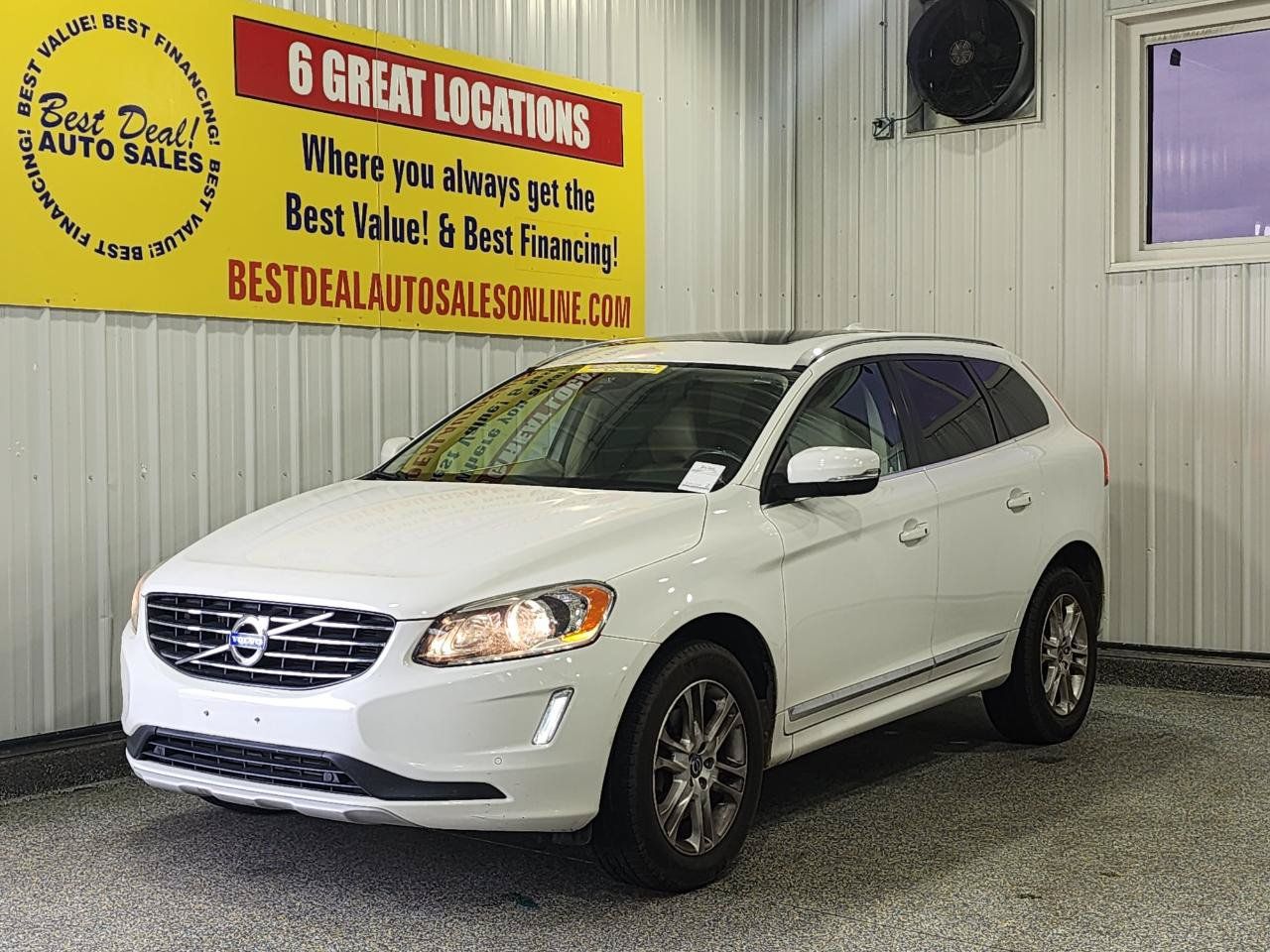 Used 2016 Volvo XC60 T5 Premier w/ Climate Package AWD/4WD image 1
