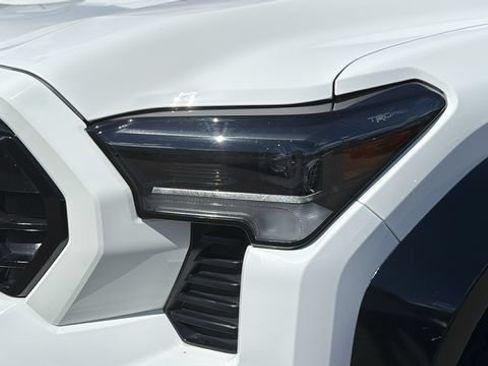 Certified 2026 Toyota Tacoma TRD Pro AWD/4WD image 7