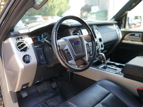 Used 2016 Ford Expedition Limited AWD/4WD image 15