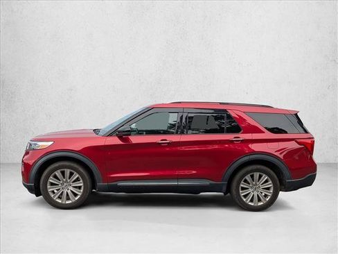 Used 2021 Ford Explorer Limited w/ Equipment Group 301A RWD image 9