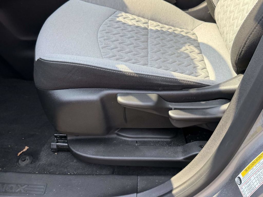 Used 2024 Chevrolet Equinox LS FWD image 25