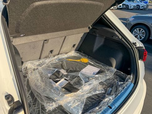 New 2025 Audi Q3 2.0T Premium image 27