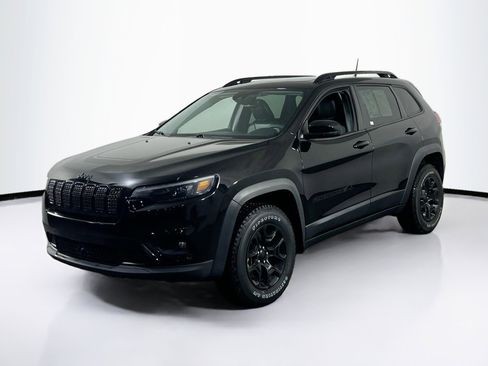 Used 2022 Jeep Cherokee Latitude w/ Sun & Sound Group image 1