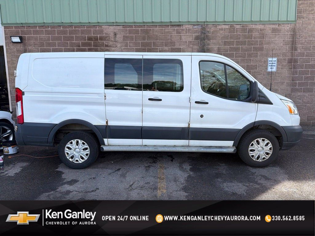 Used 2016 Ford Transit 250 130 Low Roof w/ Exterior Upgrade Package RWD image 1