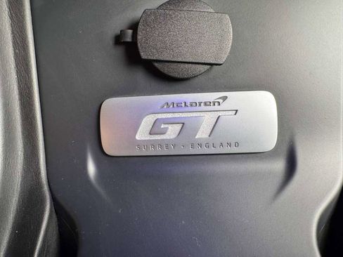 Used 2020 McLaren GT image 27