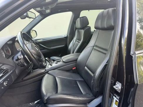 Used 2013 BMW X5 M image 9