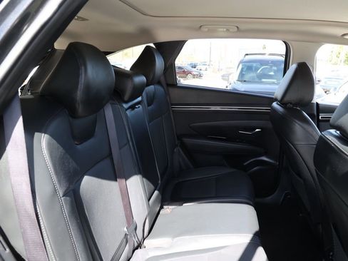 Used 2024 Hyundai Tucson Limited image 18