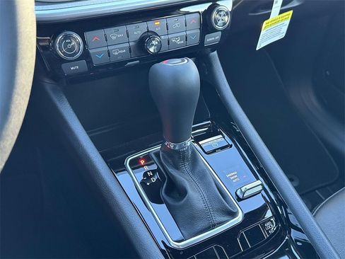 New 2026 Jeep Compass Limited image 16