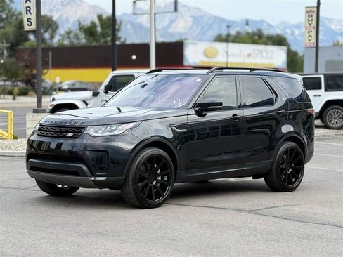 Used 2019 Land Rover Discovery HSE Luxury AWD/4WD image 3